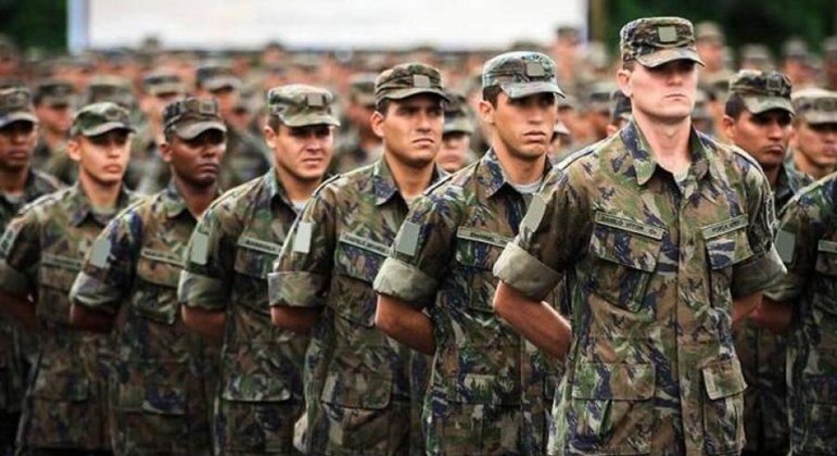 Militares gastaram verba da Covid com picanha e filé-mignon, diz TCU