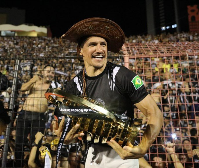 Após título, atacante do Ceará desabafa: “Vou poder sair na rua”