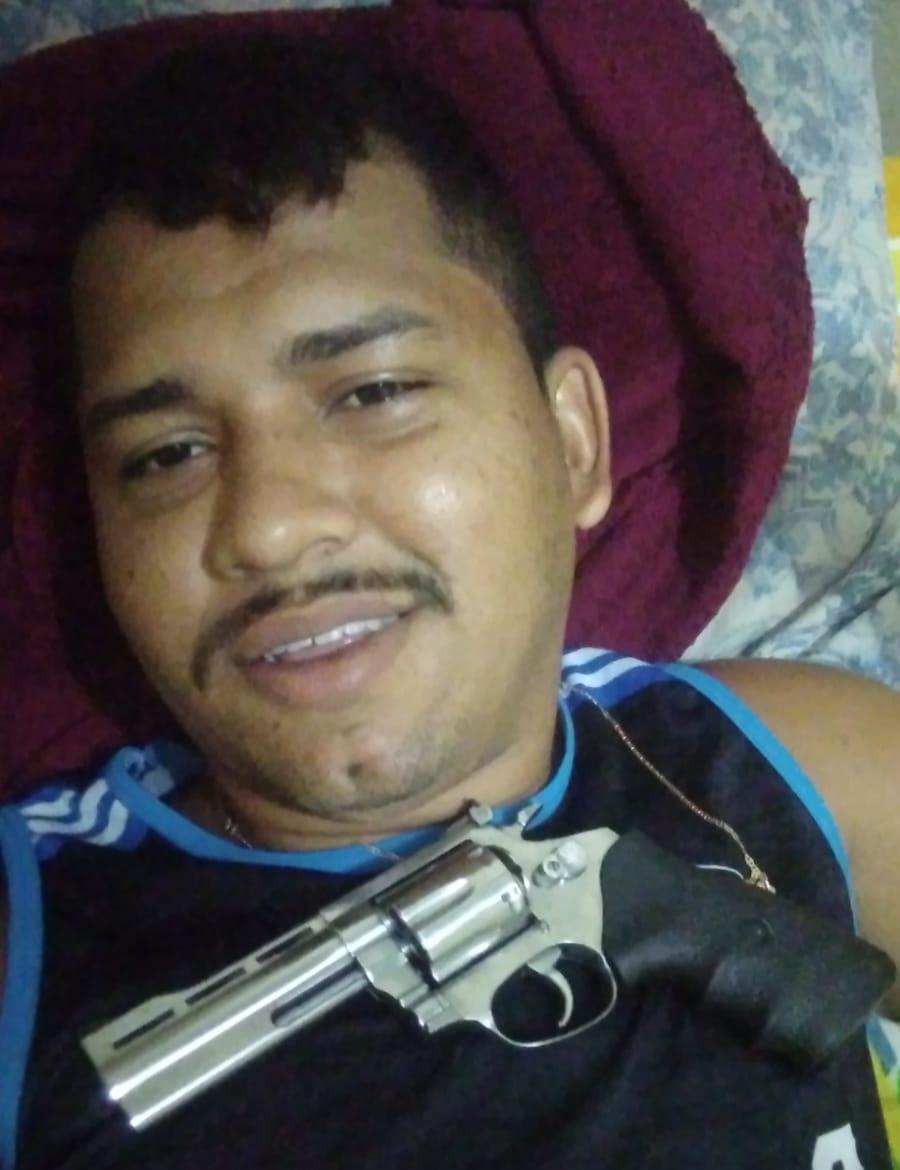 Um dos líderes do tráfico de drogas da zona norte é preso; ele era procurado por ameaçar policiais