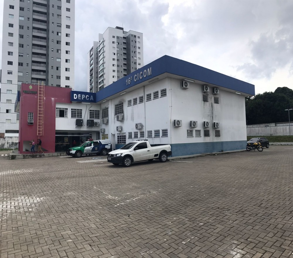 Coreógrafo é preso suspeito de aliciar aluna de 12 anos em Colégio da PM, em Manaus