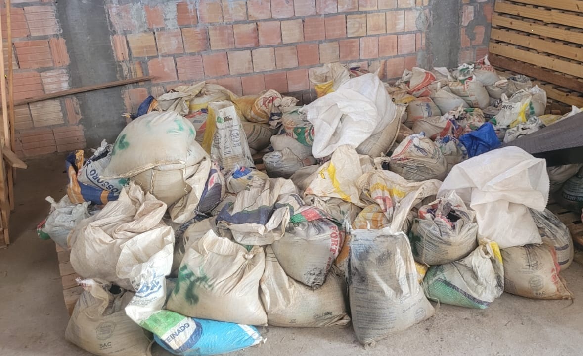 Polícia Civil do Amazonas prende homem e apreende cerca de duas toneladas de cassiterita avaliadas em R$ 400 mil