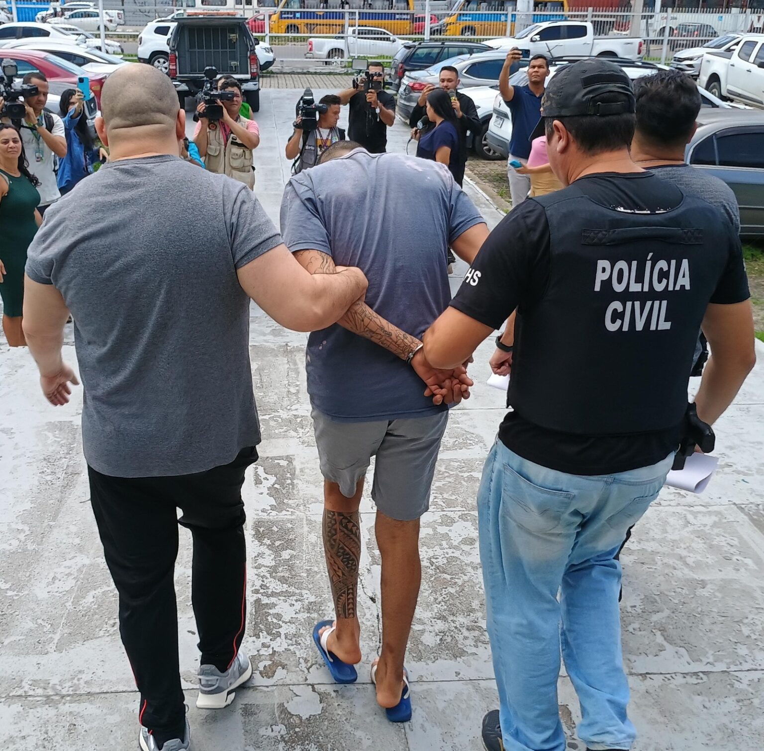 PC-AM prende homem por homicídio qualificado cometido contra a própria tia no conjunto Francisca Mendes