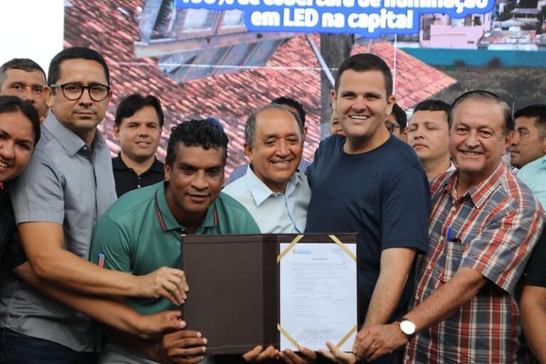 ‘Asfalta Manaus’: Prefeitura de Manaus inicia o asfaltamento das ruas na comunidade Coliseu 3, na zona Leste