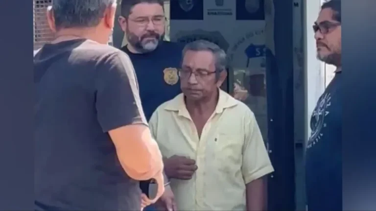 Idoso vai à delegacia registrar B.O e acaba preso; entenda