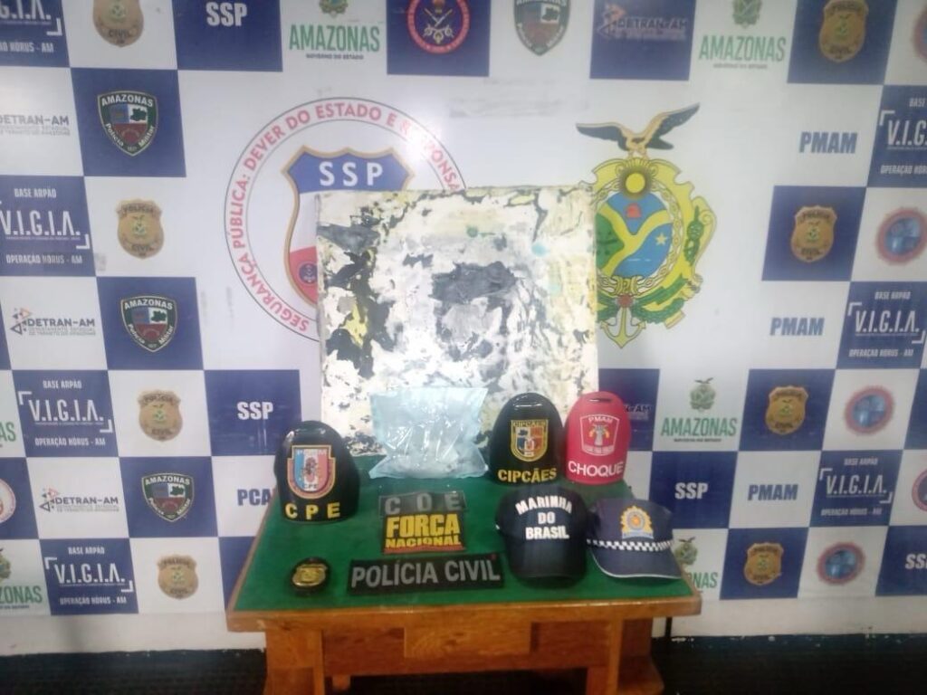 Base Arpão 1: Polícia prende homem que transportava droga camuflada em tampa de mesa