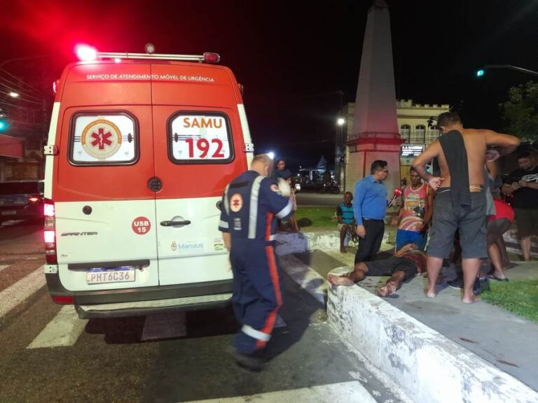 Homem em situação de rua é espancado durante ‘Tribunal do Crime’ no Centro de Manaus
