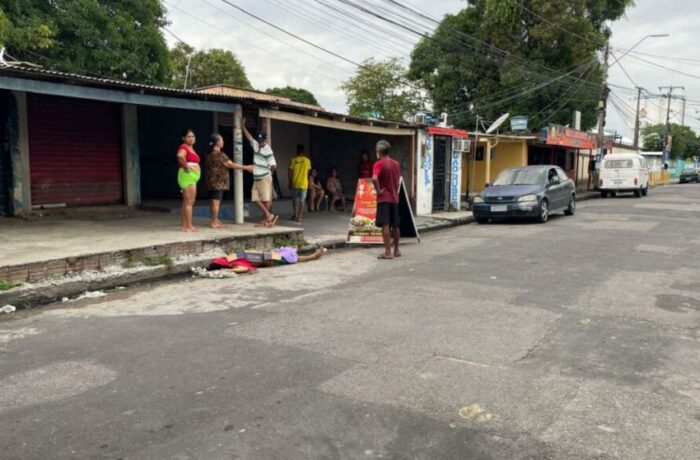 Homem é encontrado morto com ferimento nas costas na zona leste de Manaus