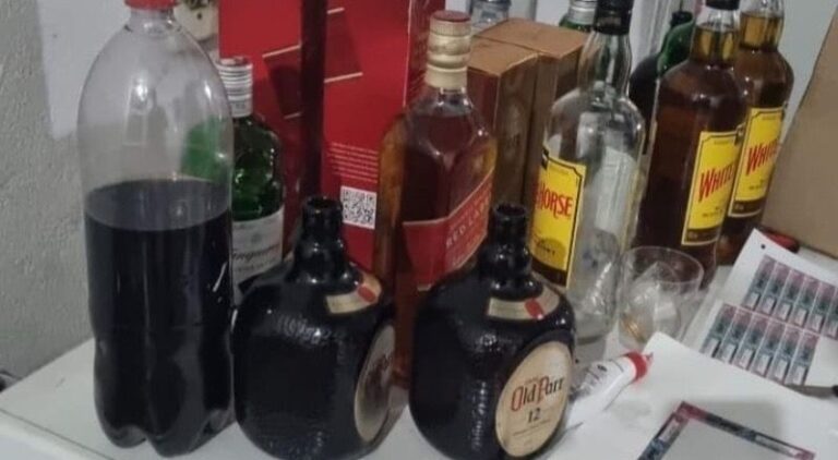 Laboratório clandestino de bebidas alcoólicas é fechado em Manaus; dupla é presa