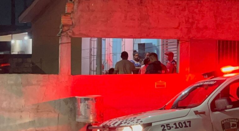 Homem é assassinado a tiros dentro de casa no Monte das Oliveiras