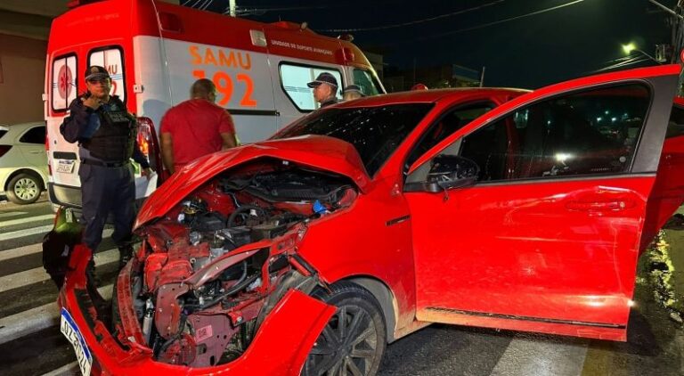 Homem embriagado provoca acidente e quase atropela três crianças e duas mulheres em Manaus
