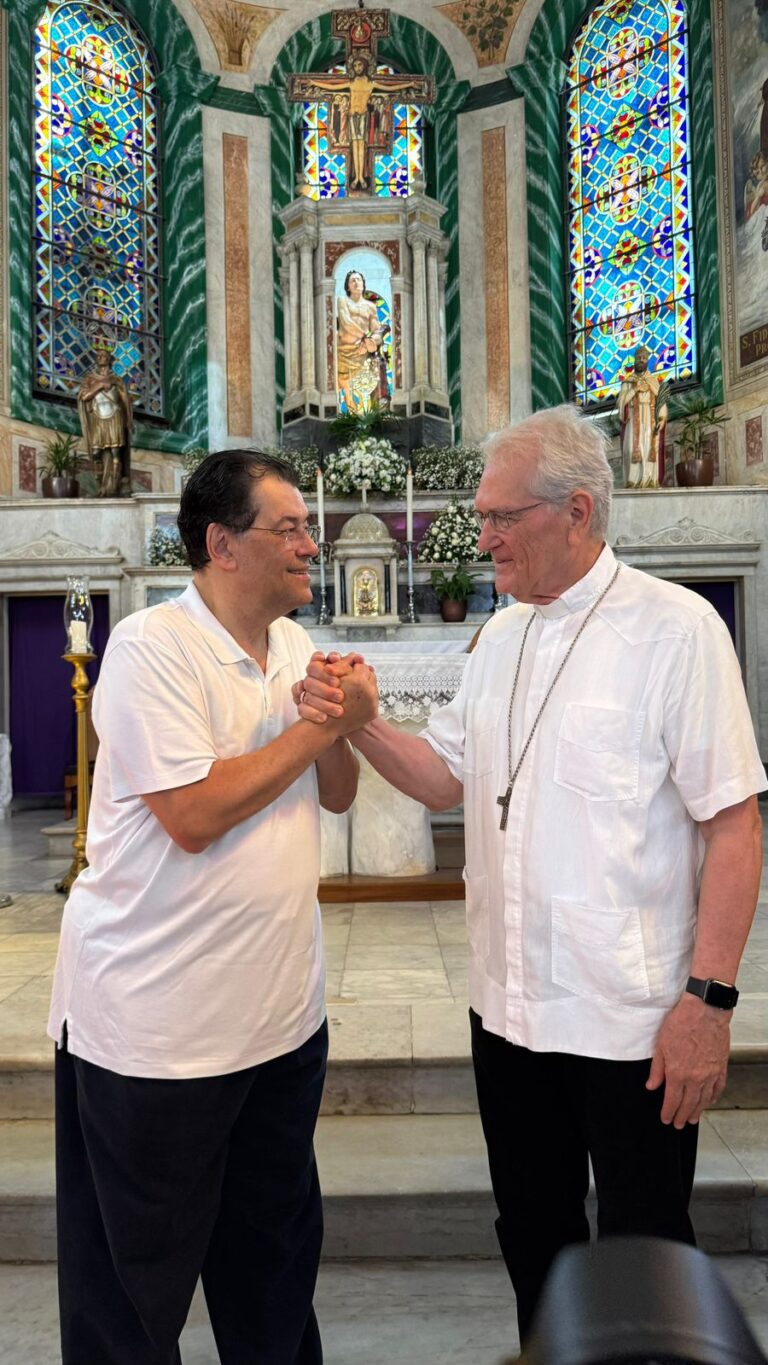 Eduardo Braga articula R$ 8 milhões para obra de recuperação da torre da Igreja de São Sebastião, que segue interditada