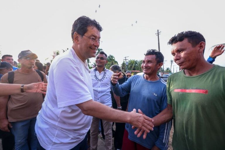 Maués terá novo porto e aeroporto modernizado, anuncia Eduardo Braga