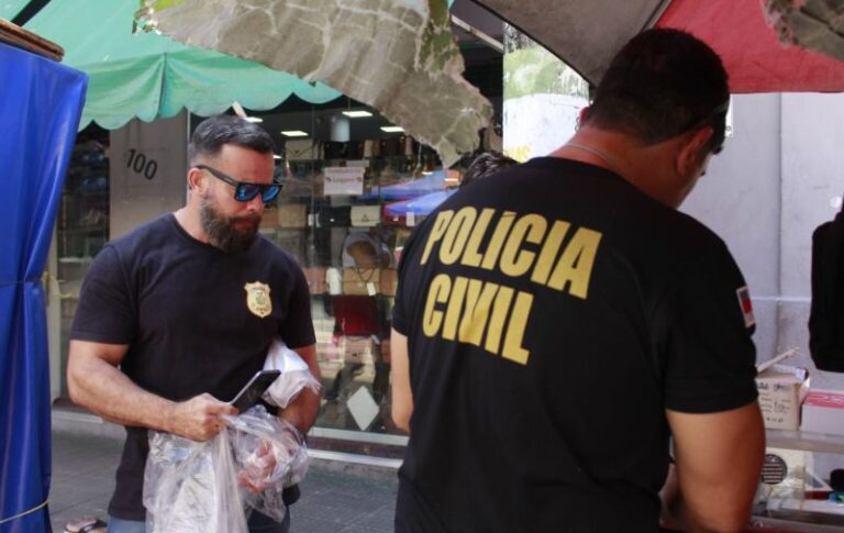 Suspeito é preso ao vender celular roubado durante operação no Centro de Manaus