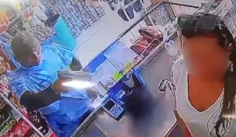 Dupla armada faz ‘arrastão’ em lojas de Tabatinga em menos de 24 horas; veja vídeos