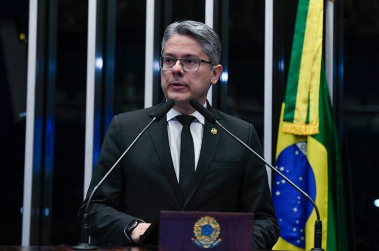 Relator da CPI do Crime Organizado pede indiciamento de ministros do STF e de Paulo Gonet